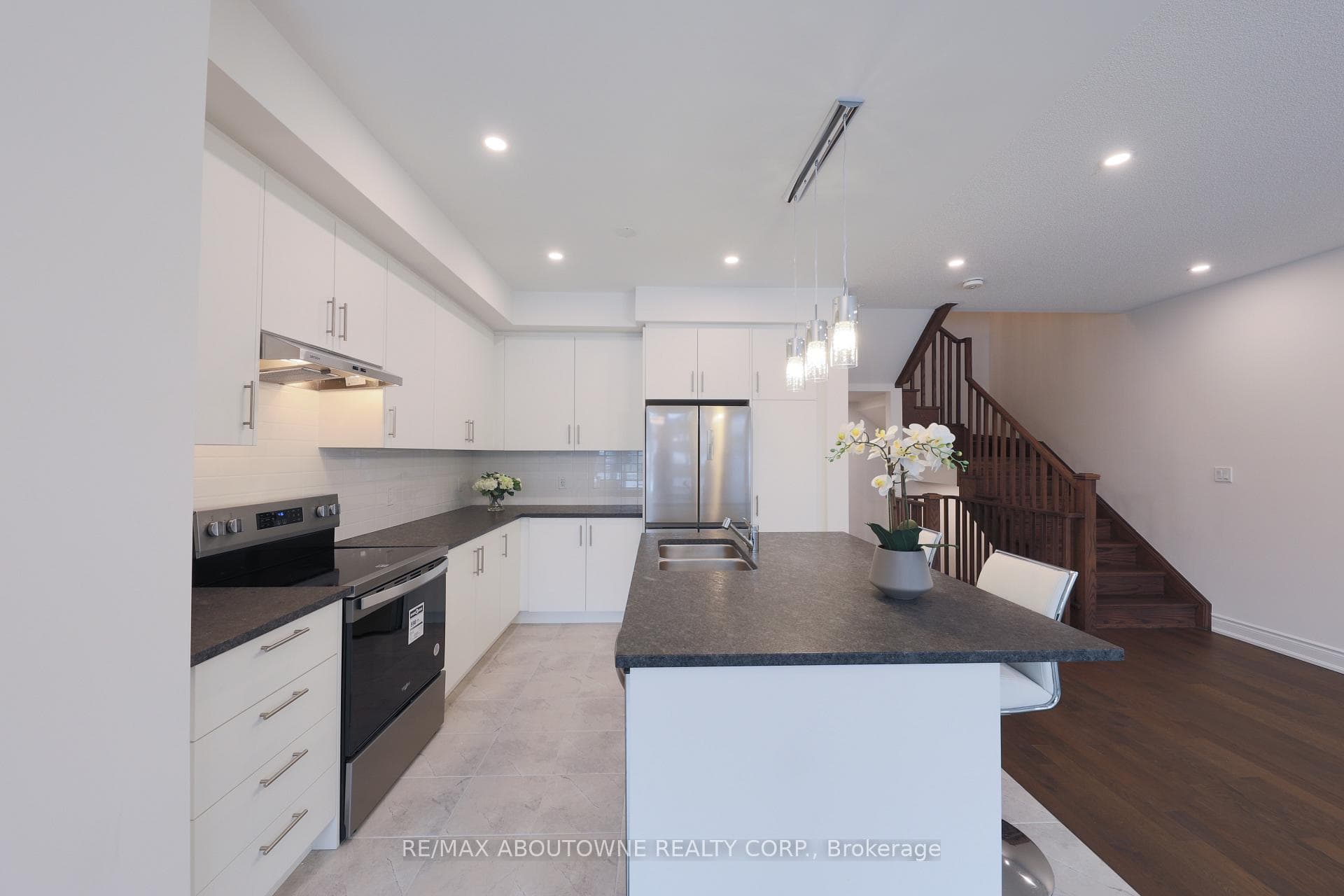 1247 Anthonia Trail photo 14