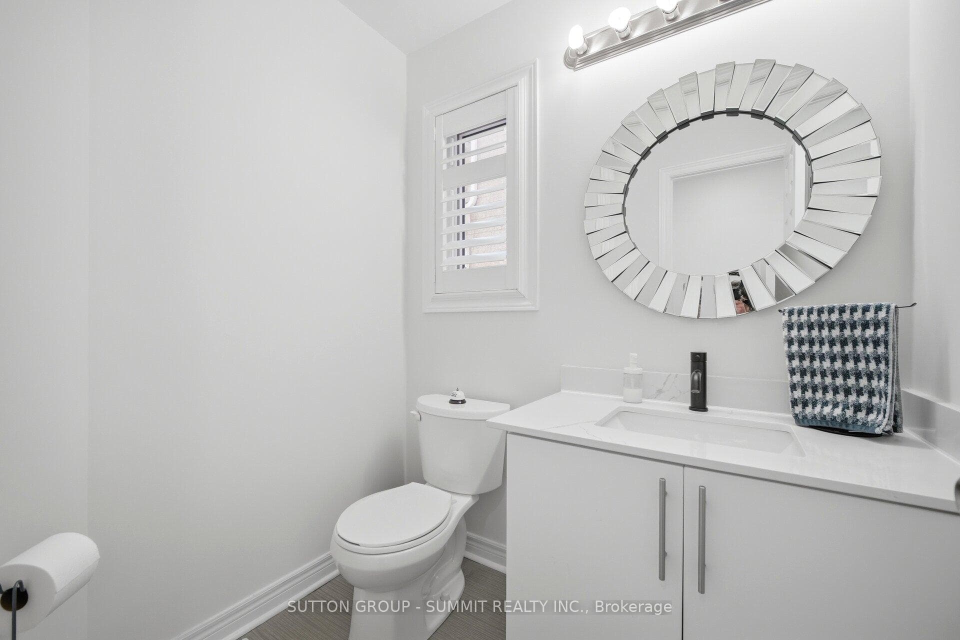 30 Mccourt Drive photo 18