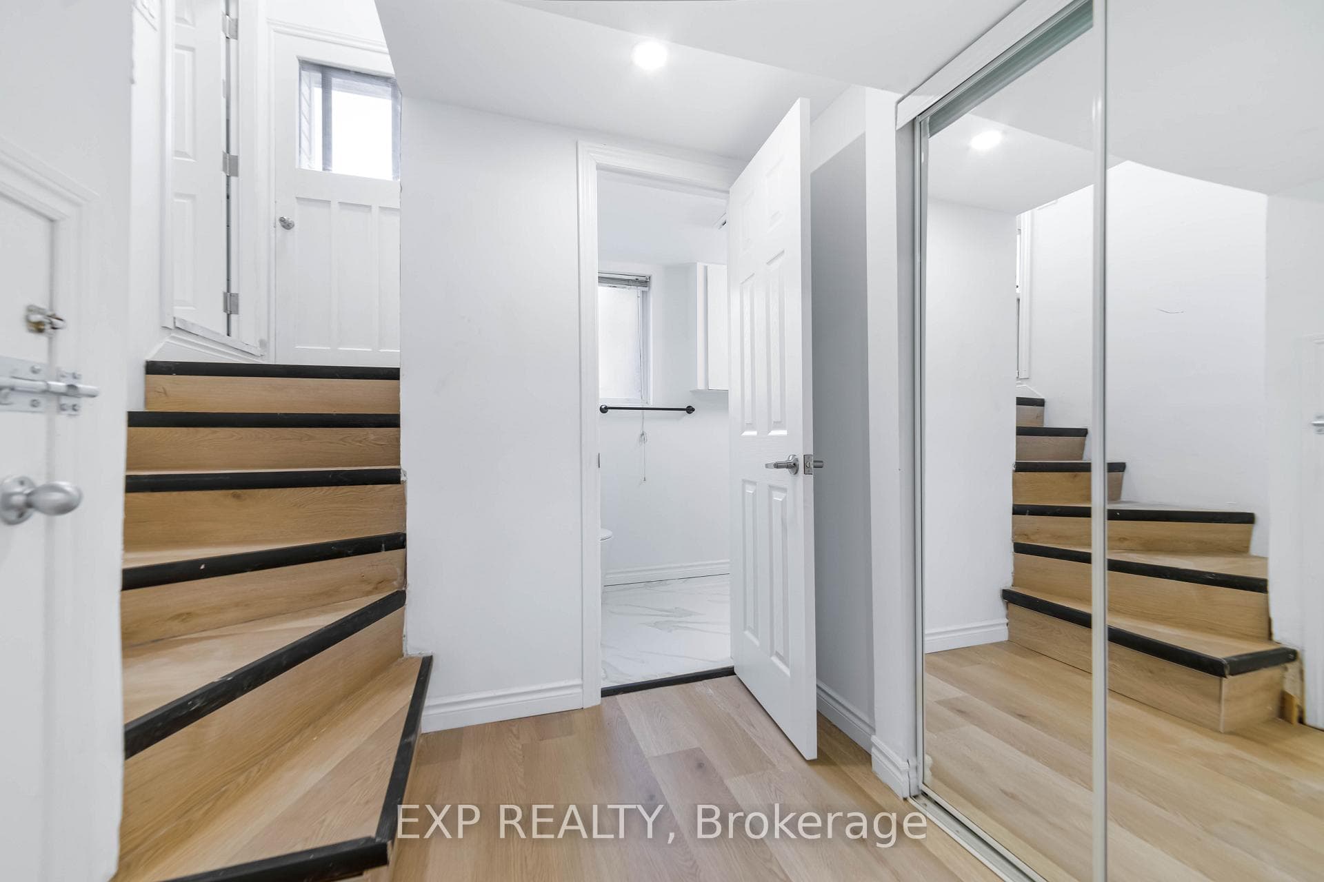 1487 Beckworth Avenue Unit Lower Unit photo 5