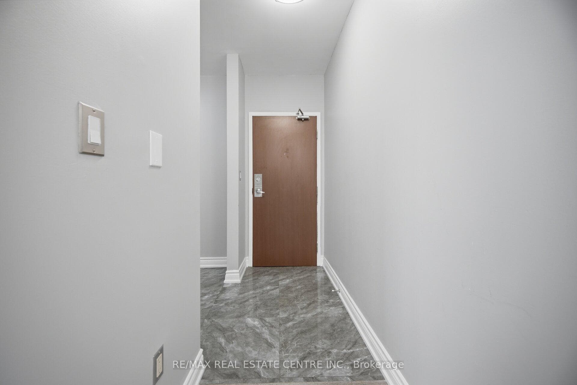 35 Mariner Terrace Unit 3306 photo 5