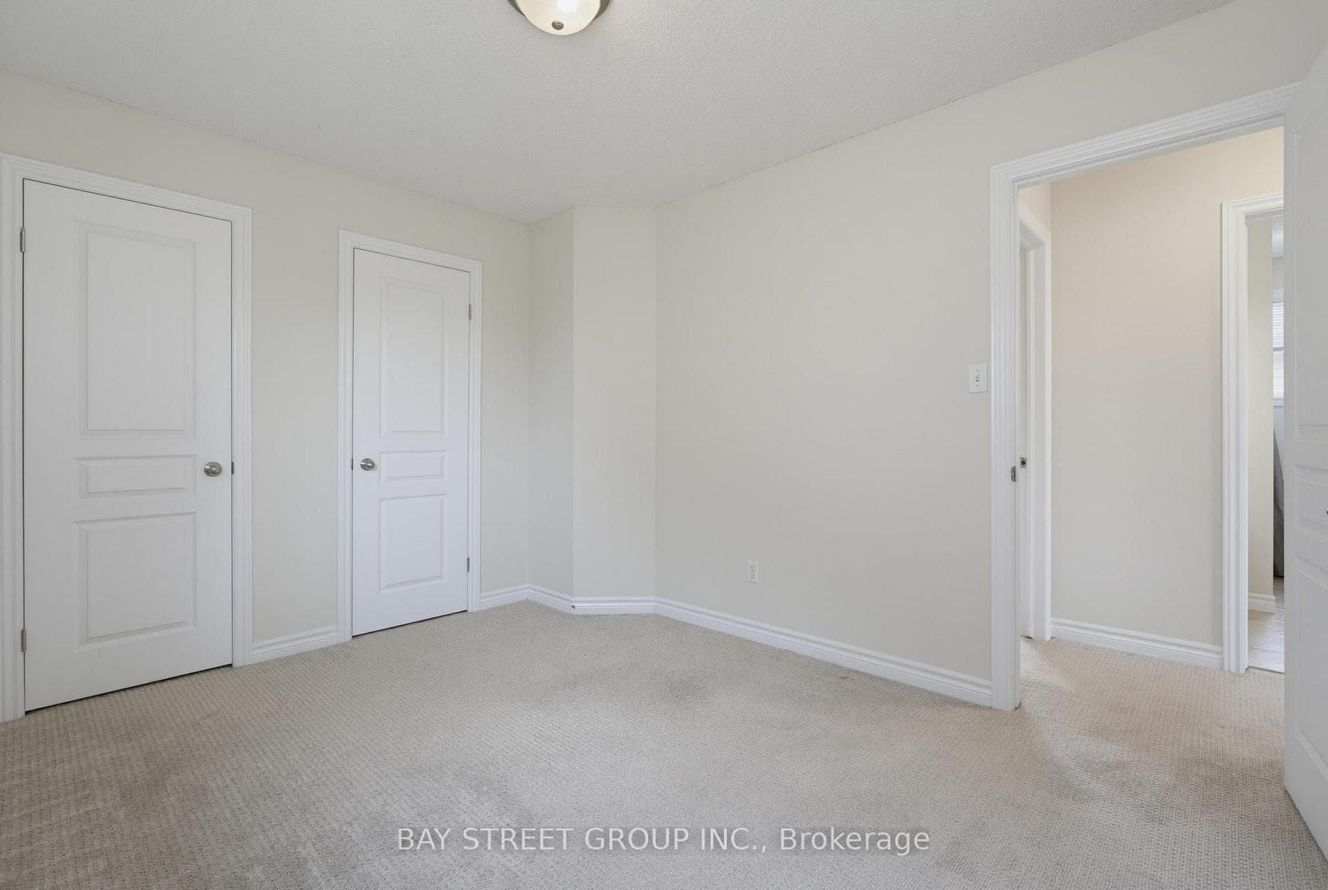 213 HAWTHORNE Road photo 27