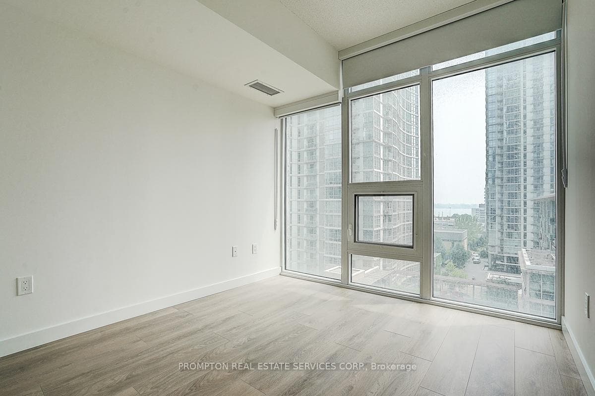 3 Concord Cityplace Way Unit 820 photo 35