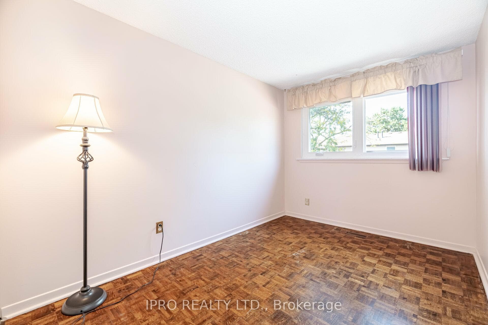 318 Laurier Avenue Unit 53 photo 29