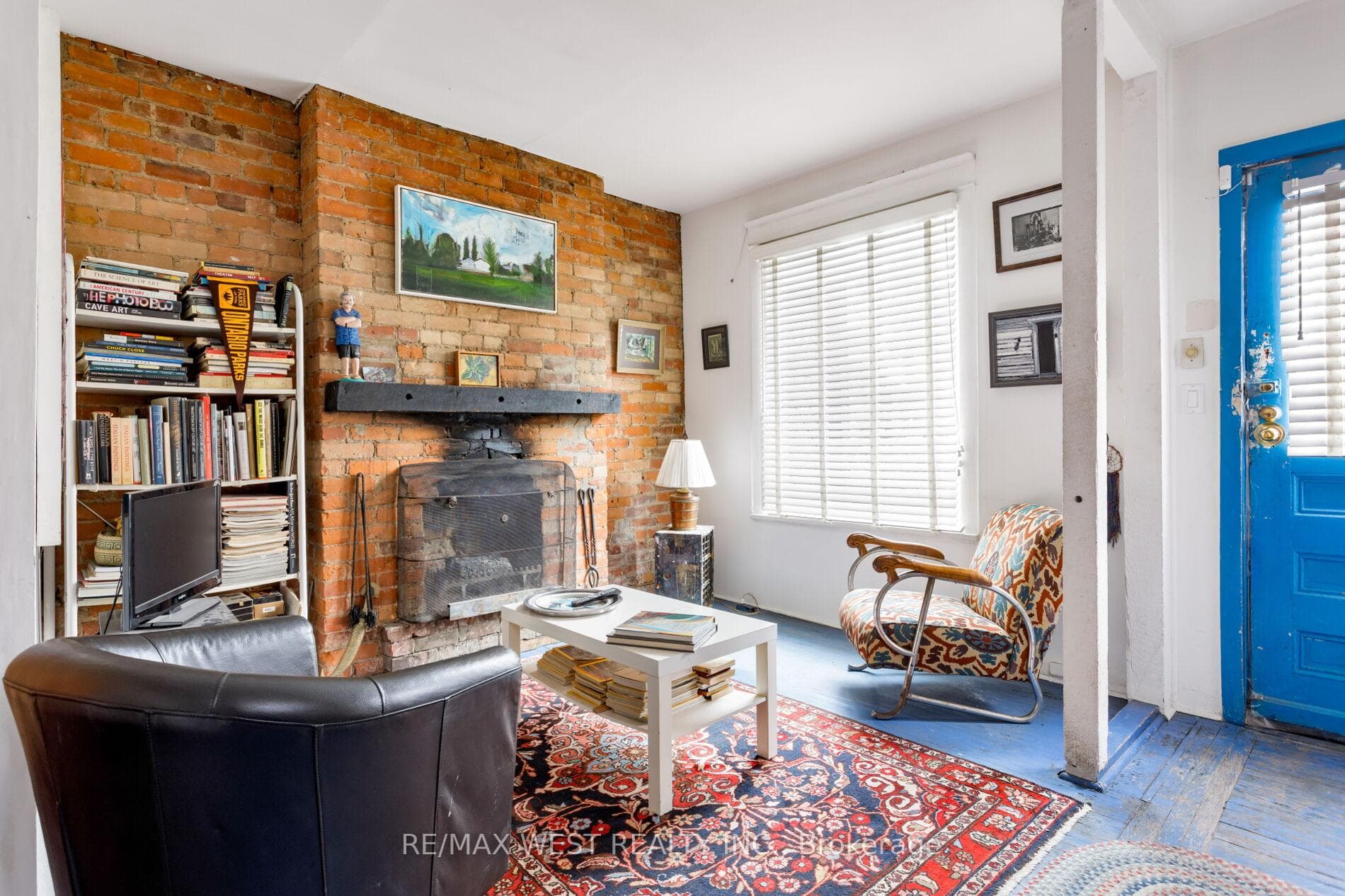 1493 Dupont Street photo 5
