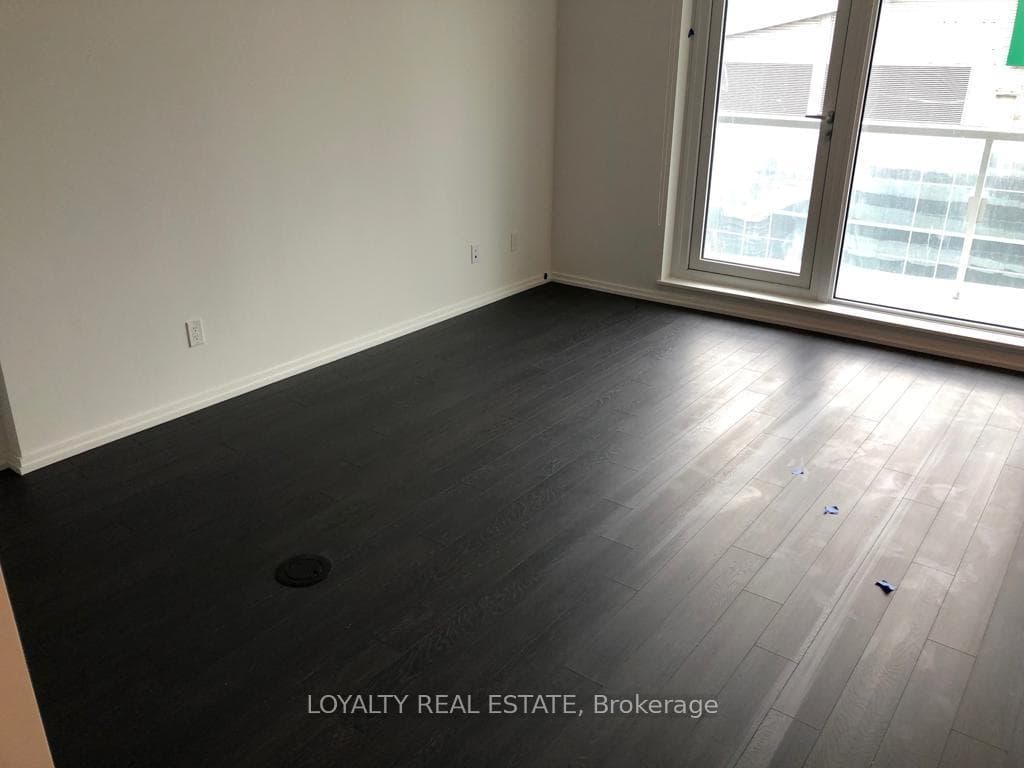 197 YONGE Street Unit 2408 photo 15