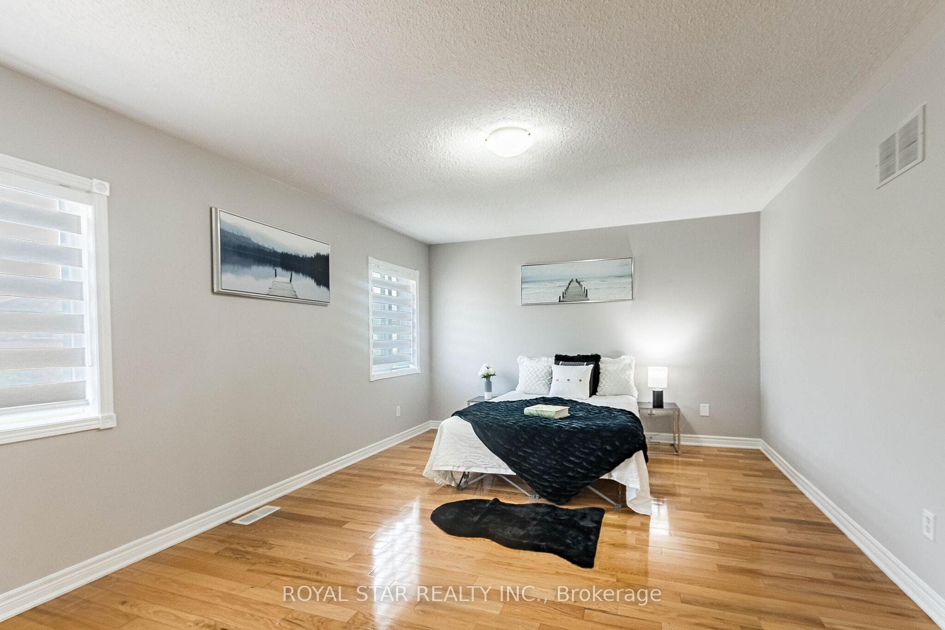 55 Newark Way photo 25