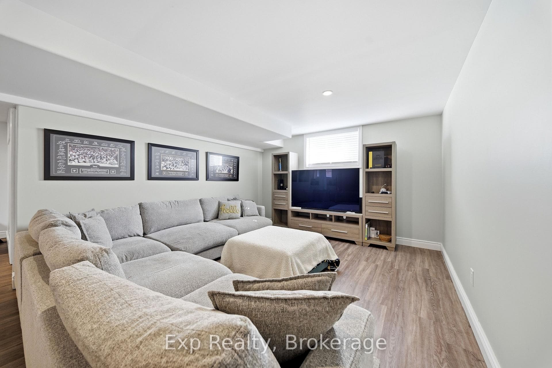 818 Palace Road photo 29