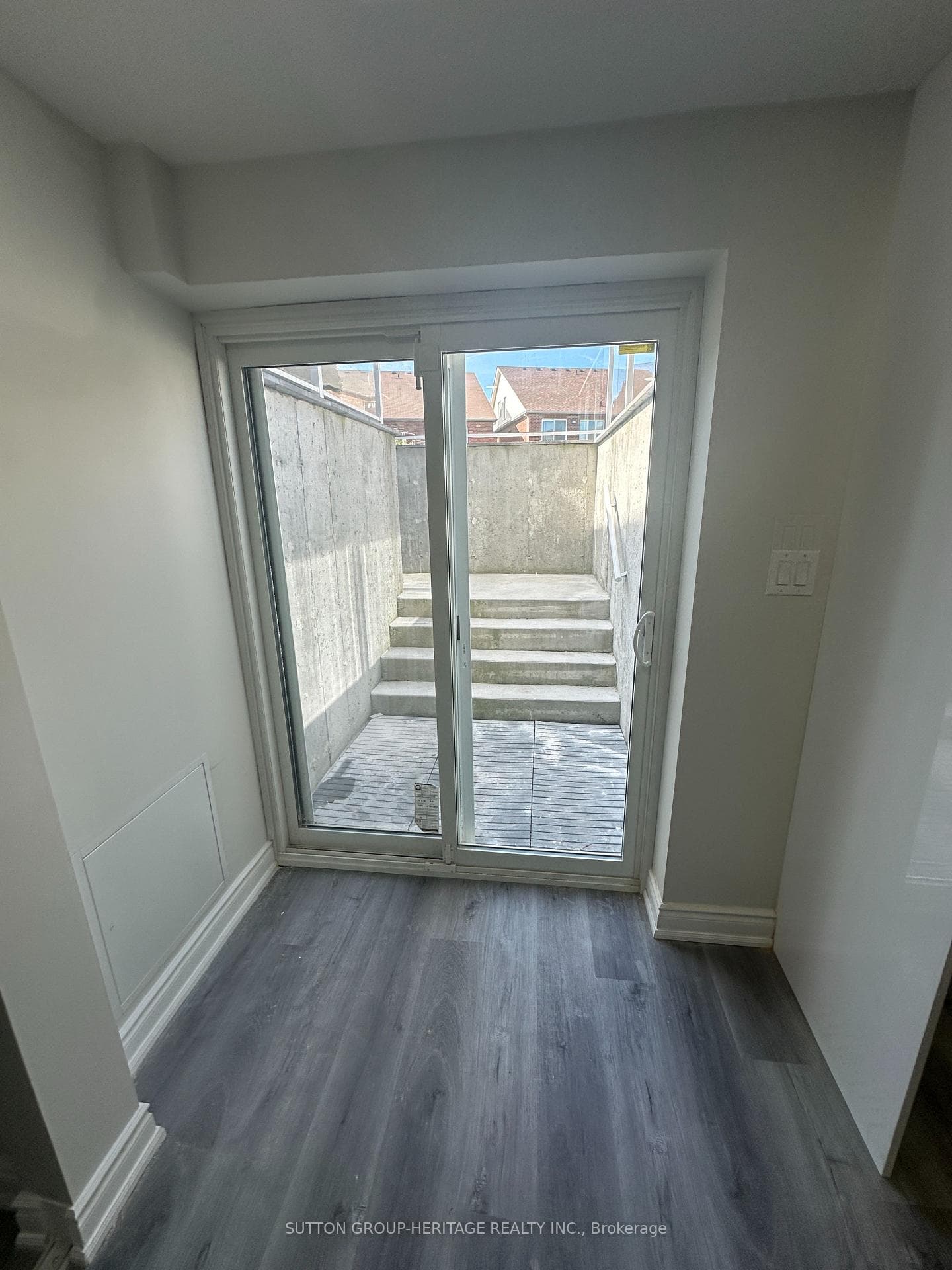 1904 Cheesewright Court Unit B1 photo 6