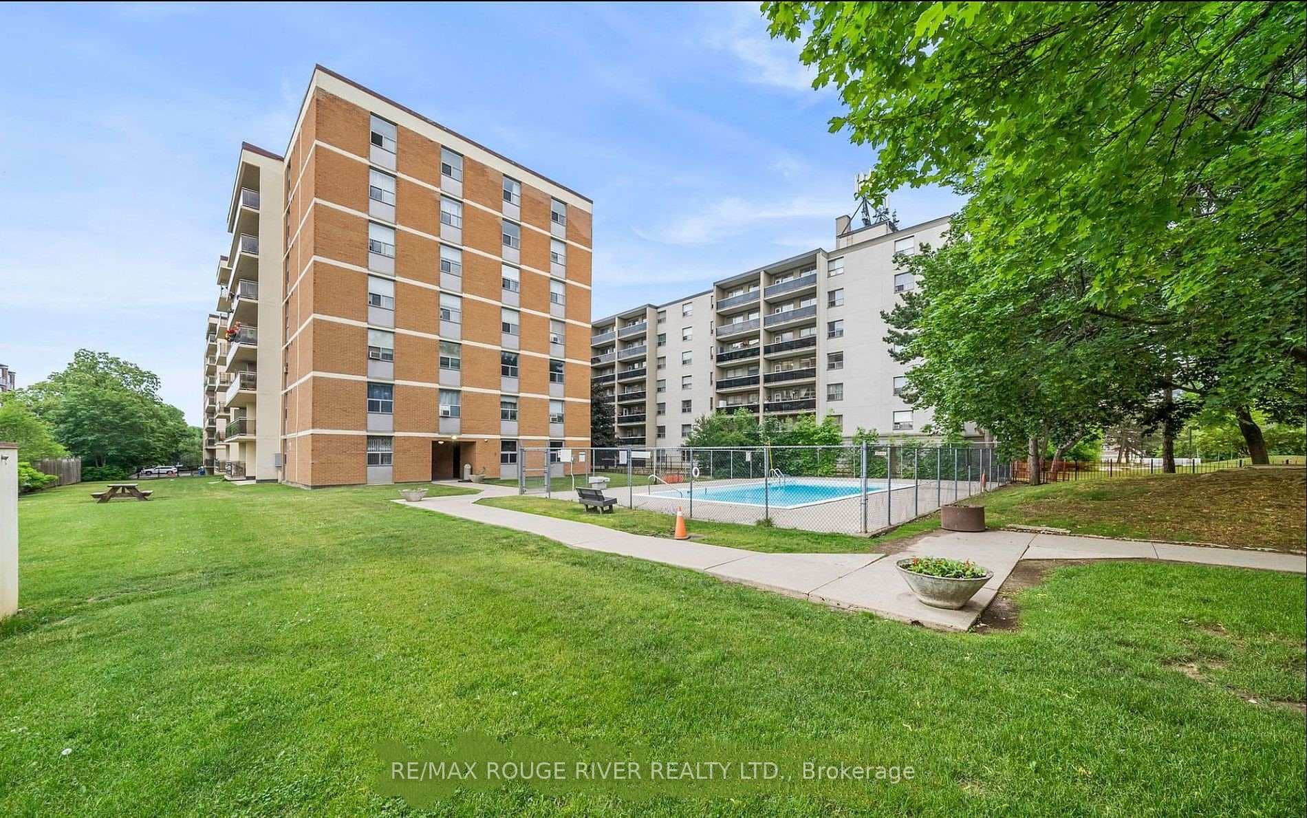 180 Dudley Avenue Unit 606 photo 39