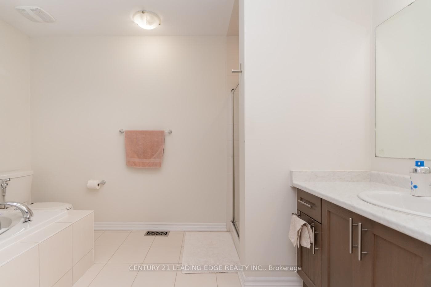 2457 Hill Rise Street photo 22