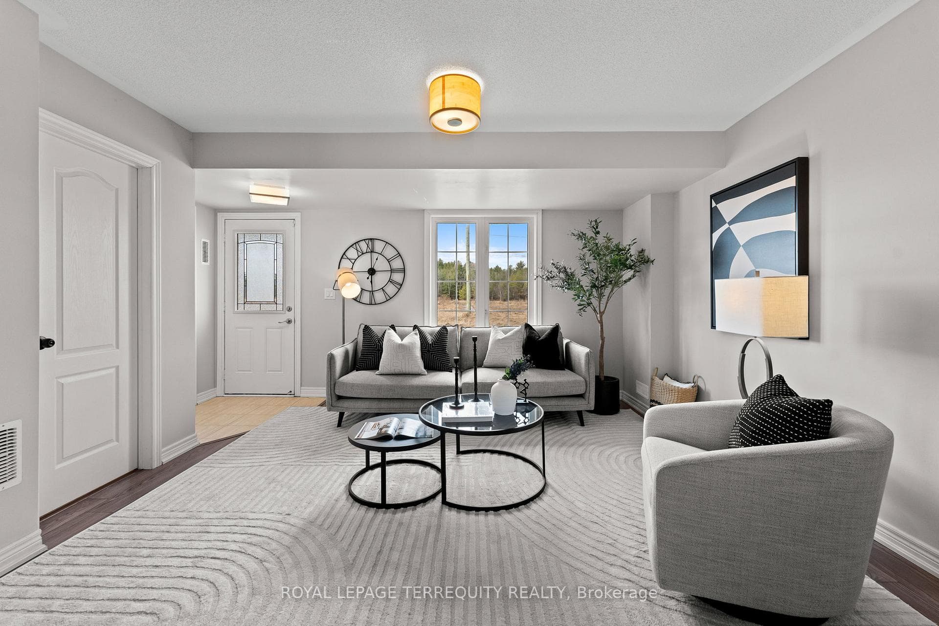 1779 Carousel Drive photo 8