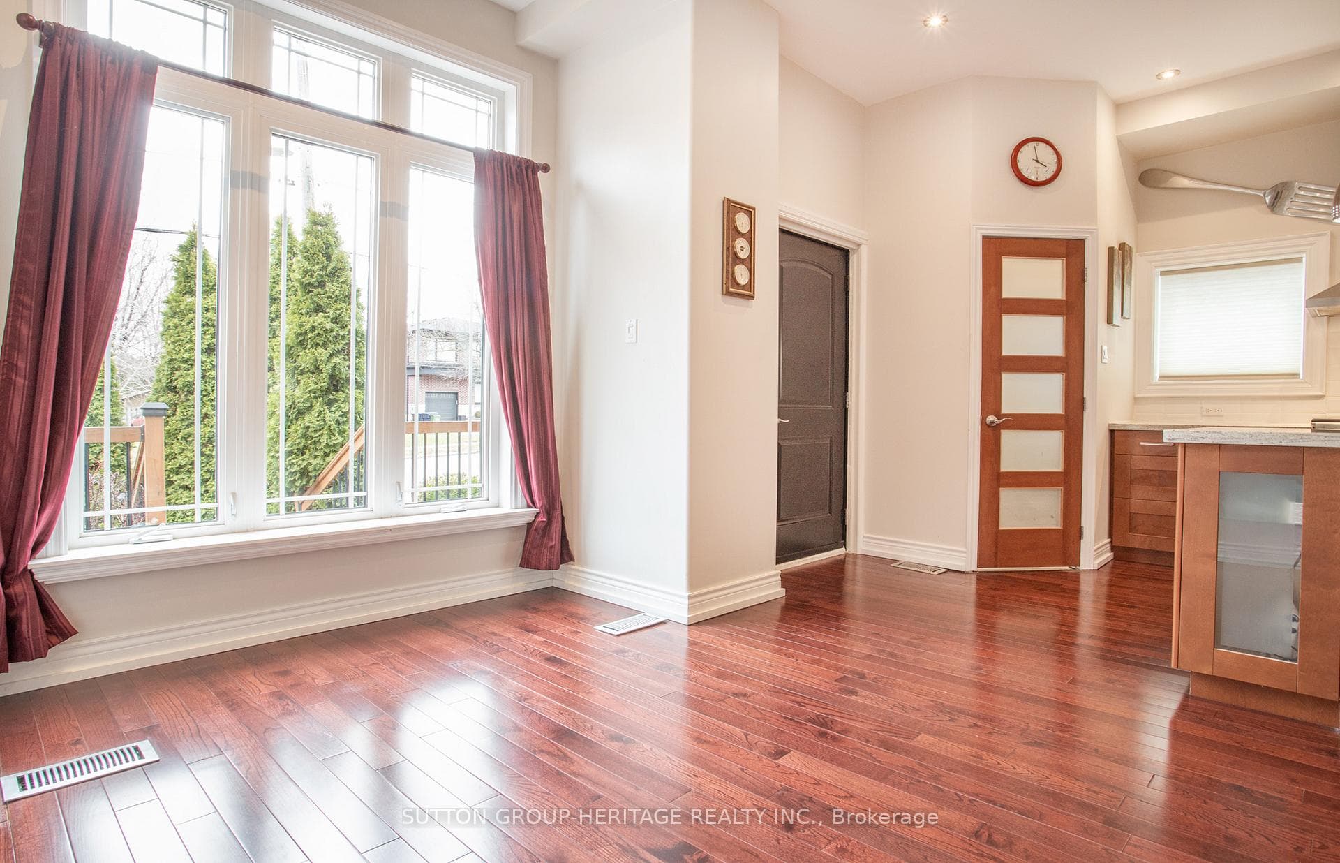 45 Harris Park Drive photo 10