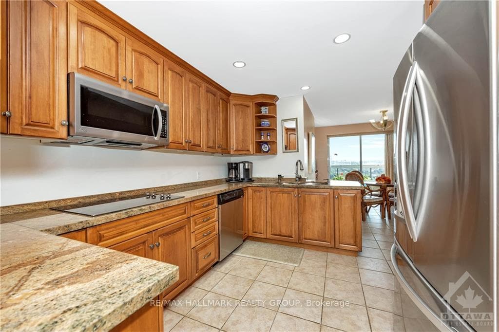3590 RIVERGATE Way Unit 1106 photo 6