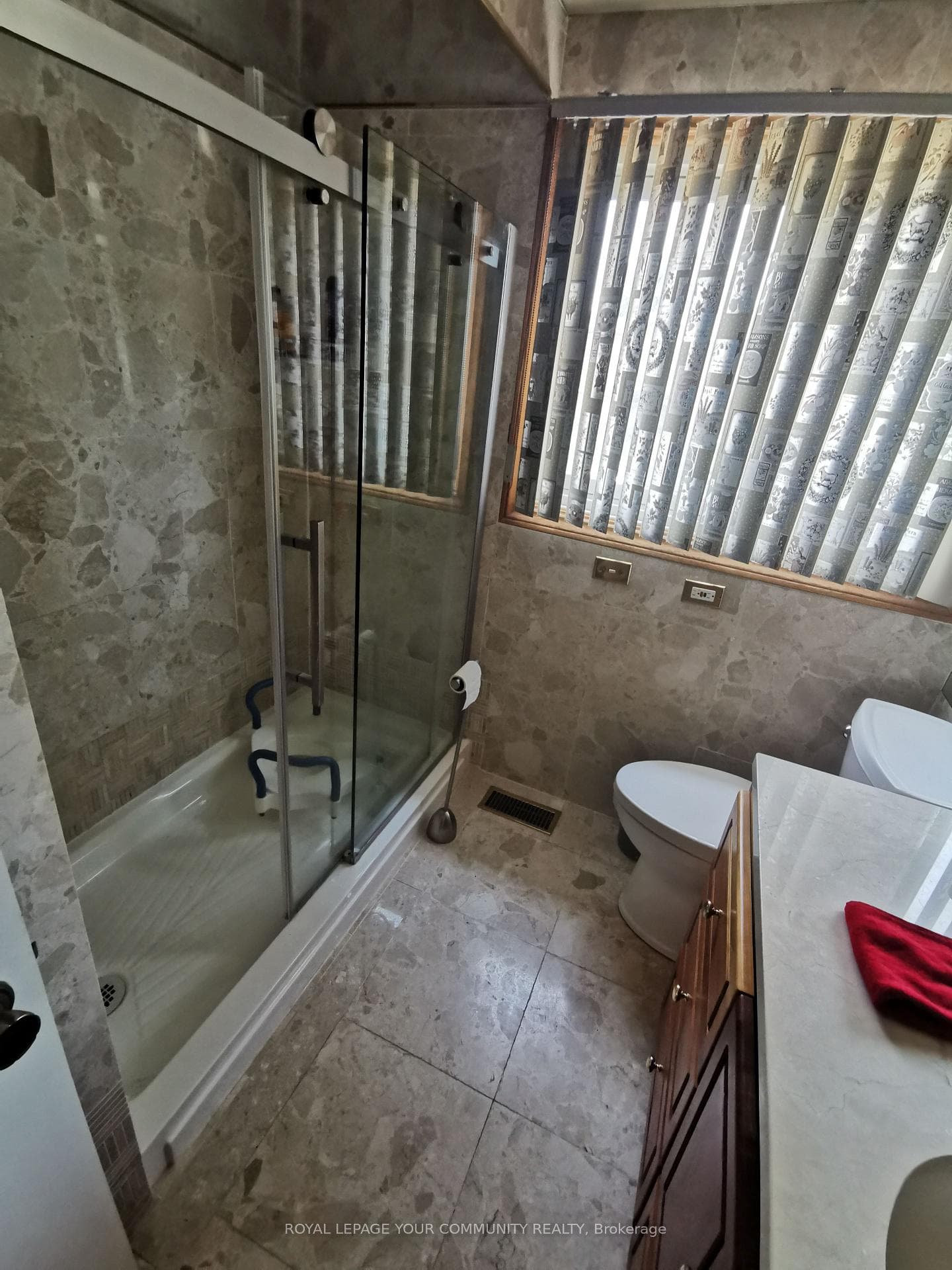 138 Parkview Hill Crescent photo 12