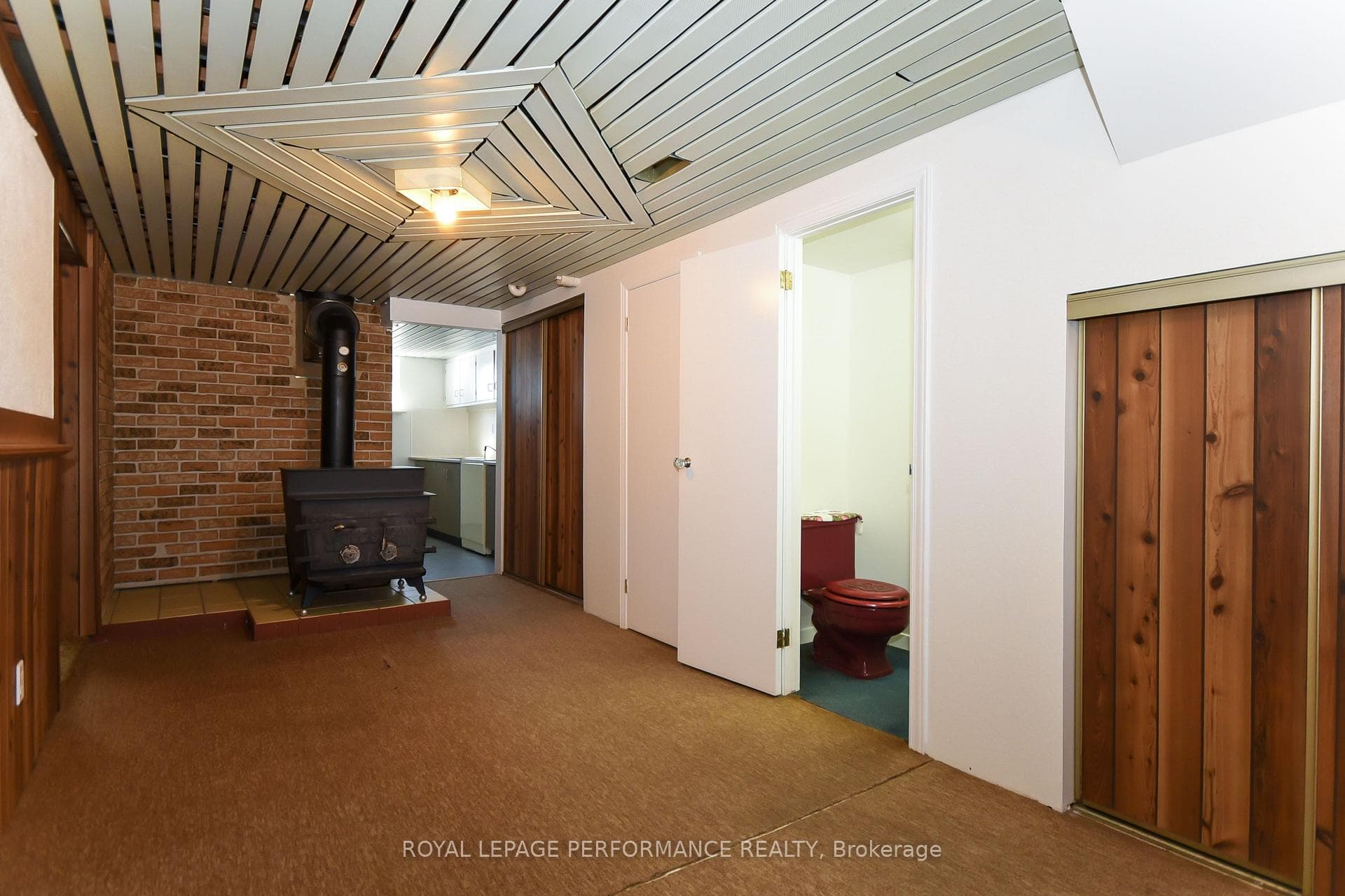 1867 Kingsdale Avenue photo 25