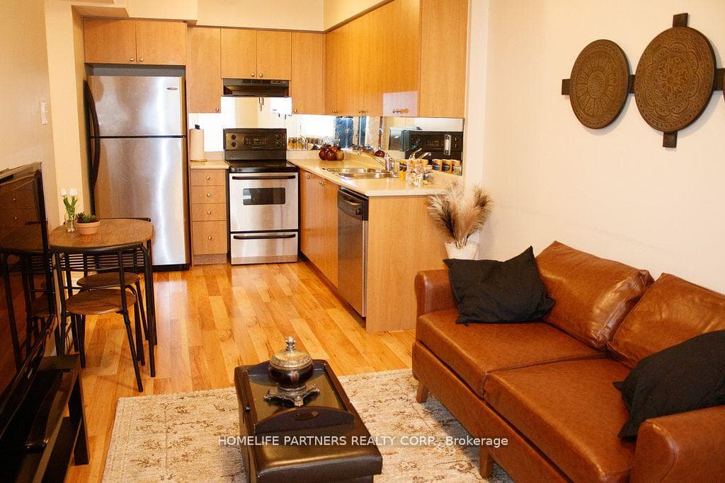 2275 Bur Oak Avenue Unit 61 photo 8