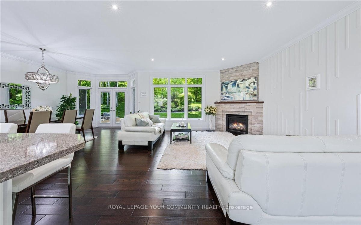 37 Heron Boulevard photo 9