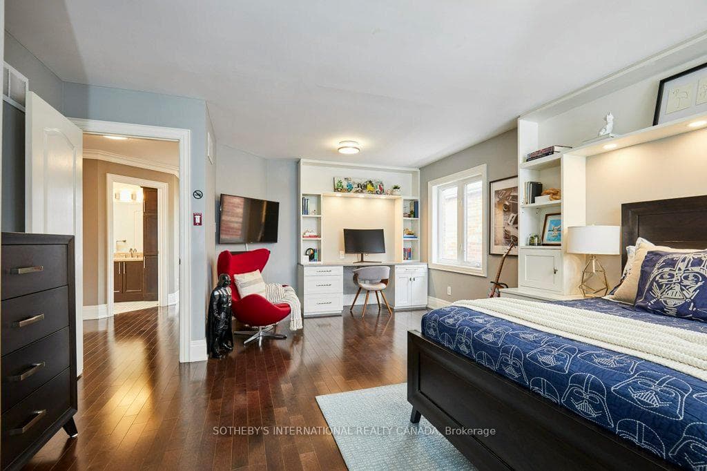 64A Eastville Avenue photo 24