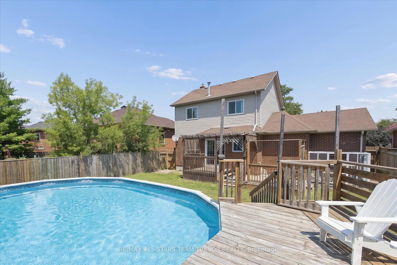 98 Carrick Avenue photo 41