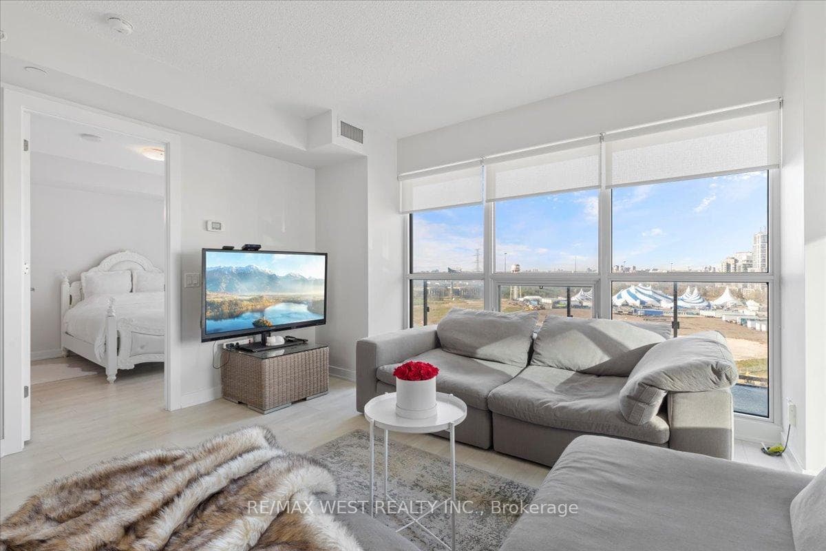 2220 Lake Shore Boulevard Unit 1207 photo 15