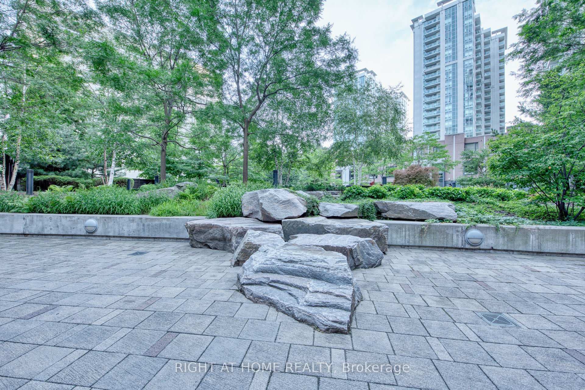 23 Sheppard Avenue Unit 2707 photo 26