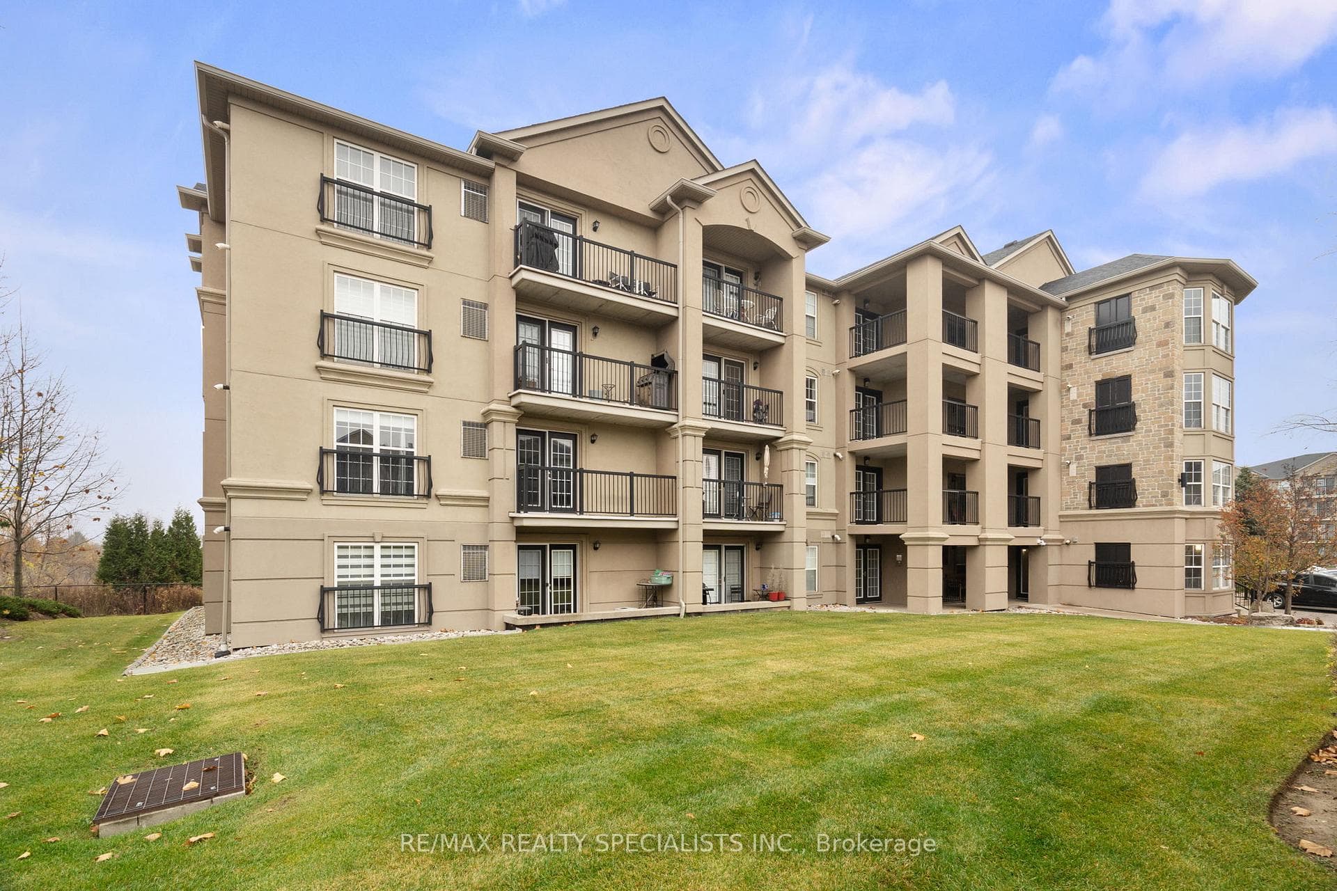1479 Maple Avenue Unit 304 photo 22