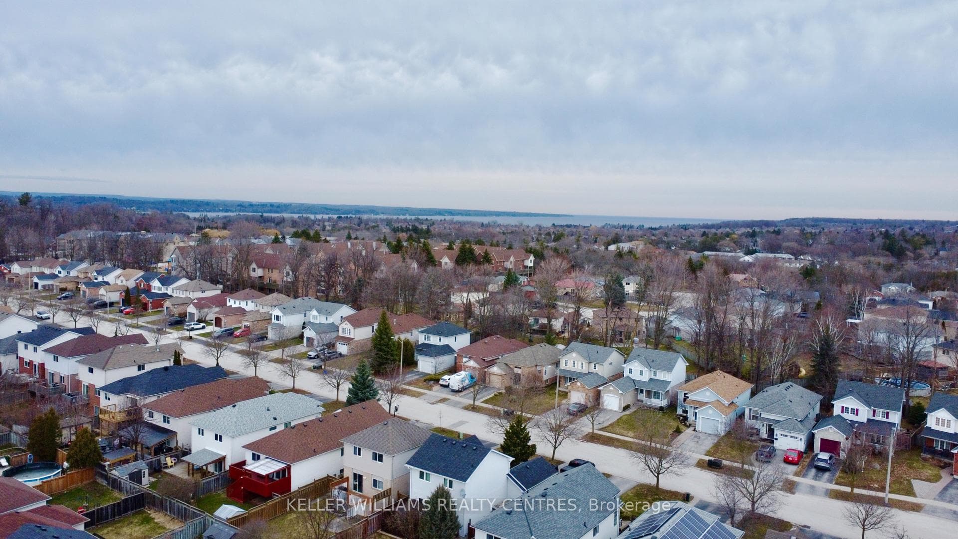 67 Moir Crescent photo 40