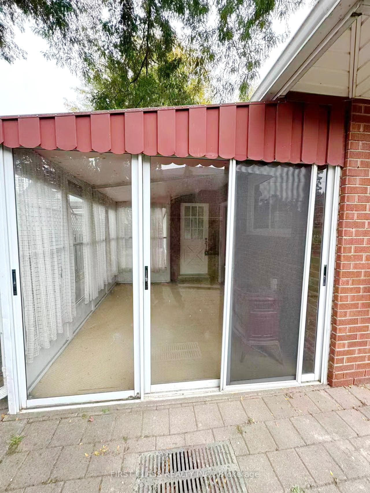 741 Proctor Road Unit Main photo 4