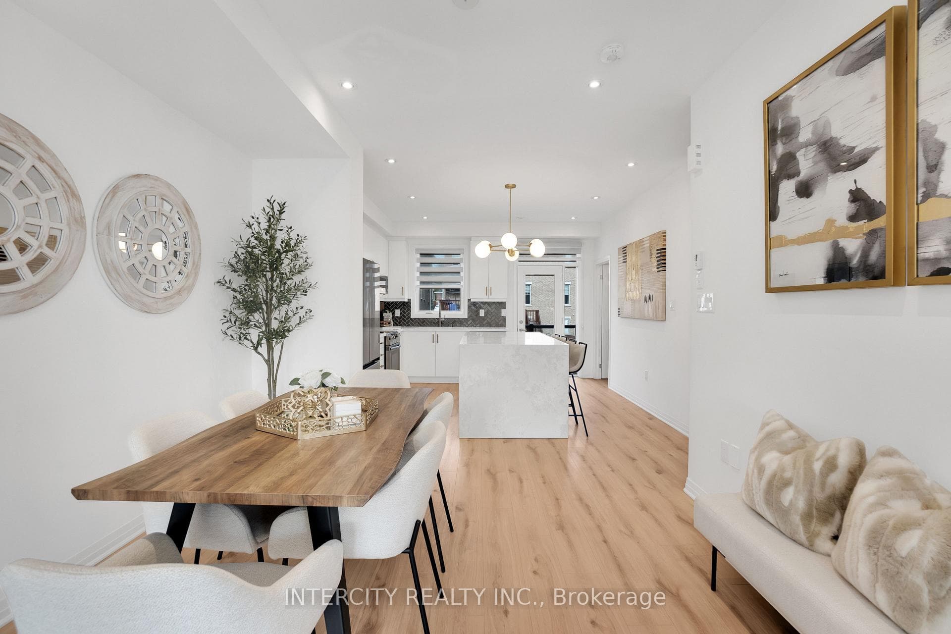 12 Totten Trail photo 10