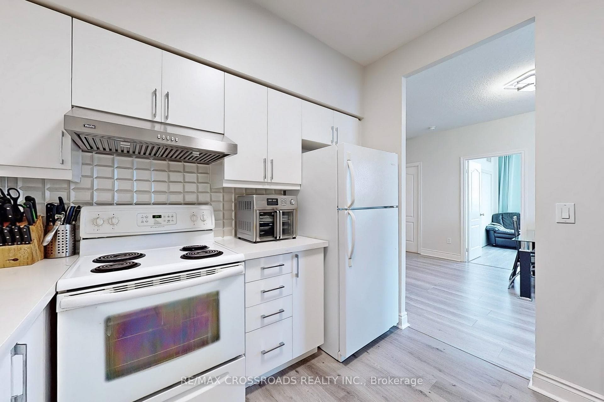 50 Brian Harrison Way Unit 3406 photo 15