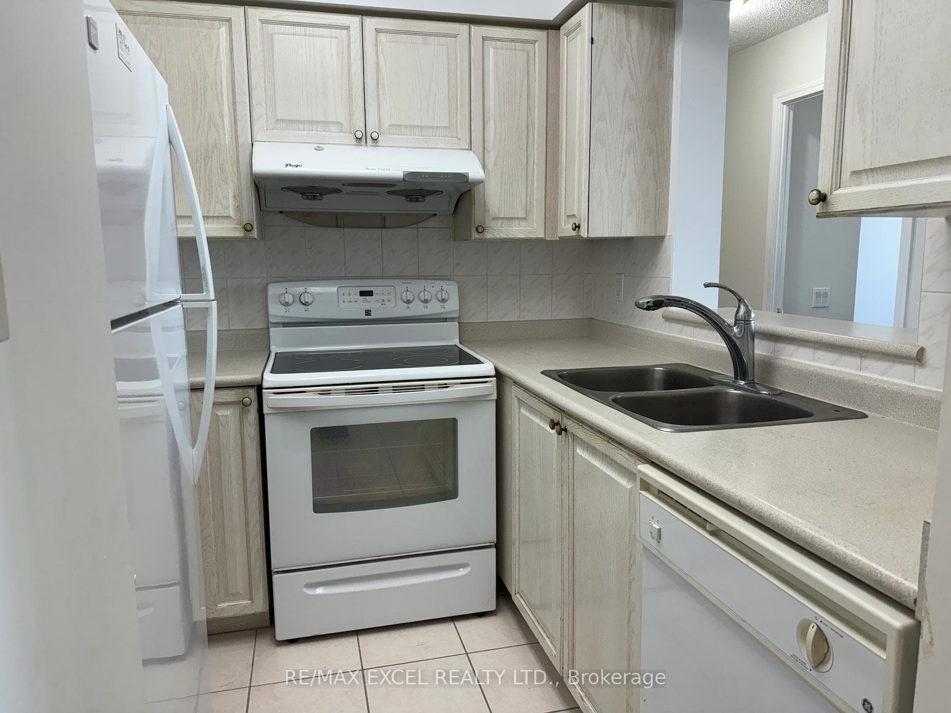 3088 Kennedy Road Unit 1106 photo 8