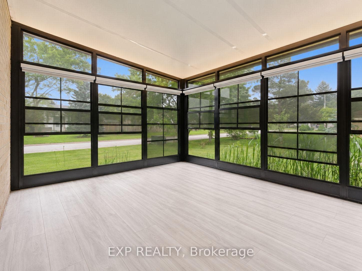 3-Season Sunroom