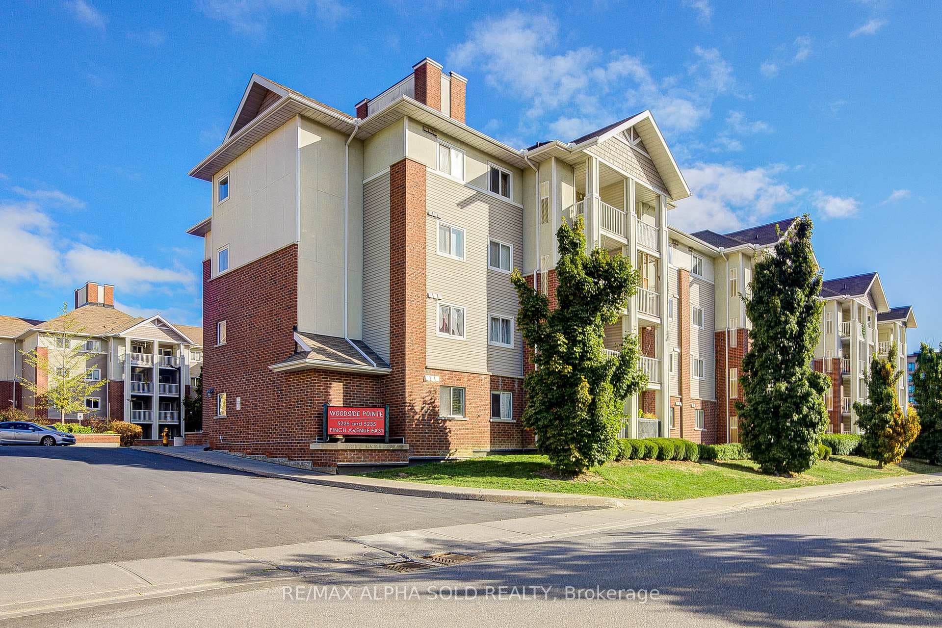 5225 Finch Avenue Unit 332 photo 1