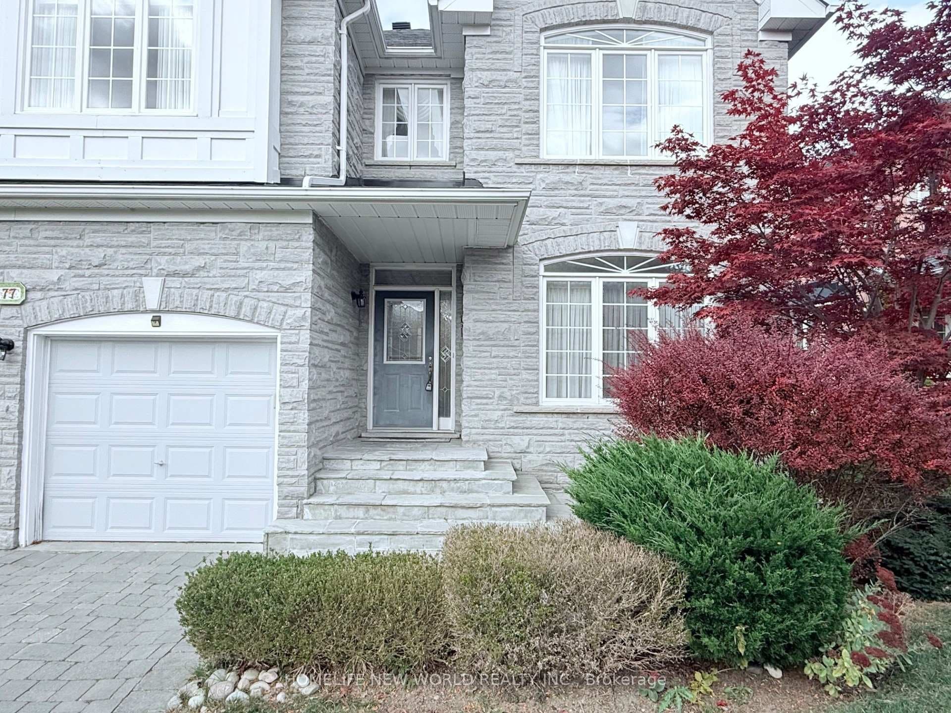 77 Burndenford Crescent photo 4