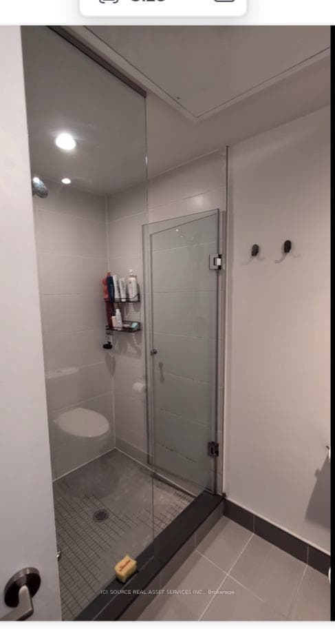 560 King Street Unit 704 photo 9
