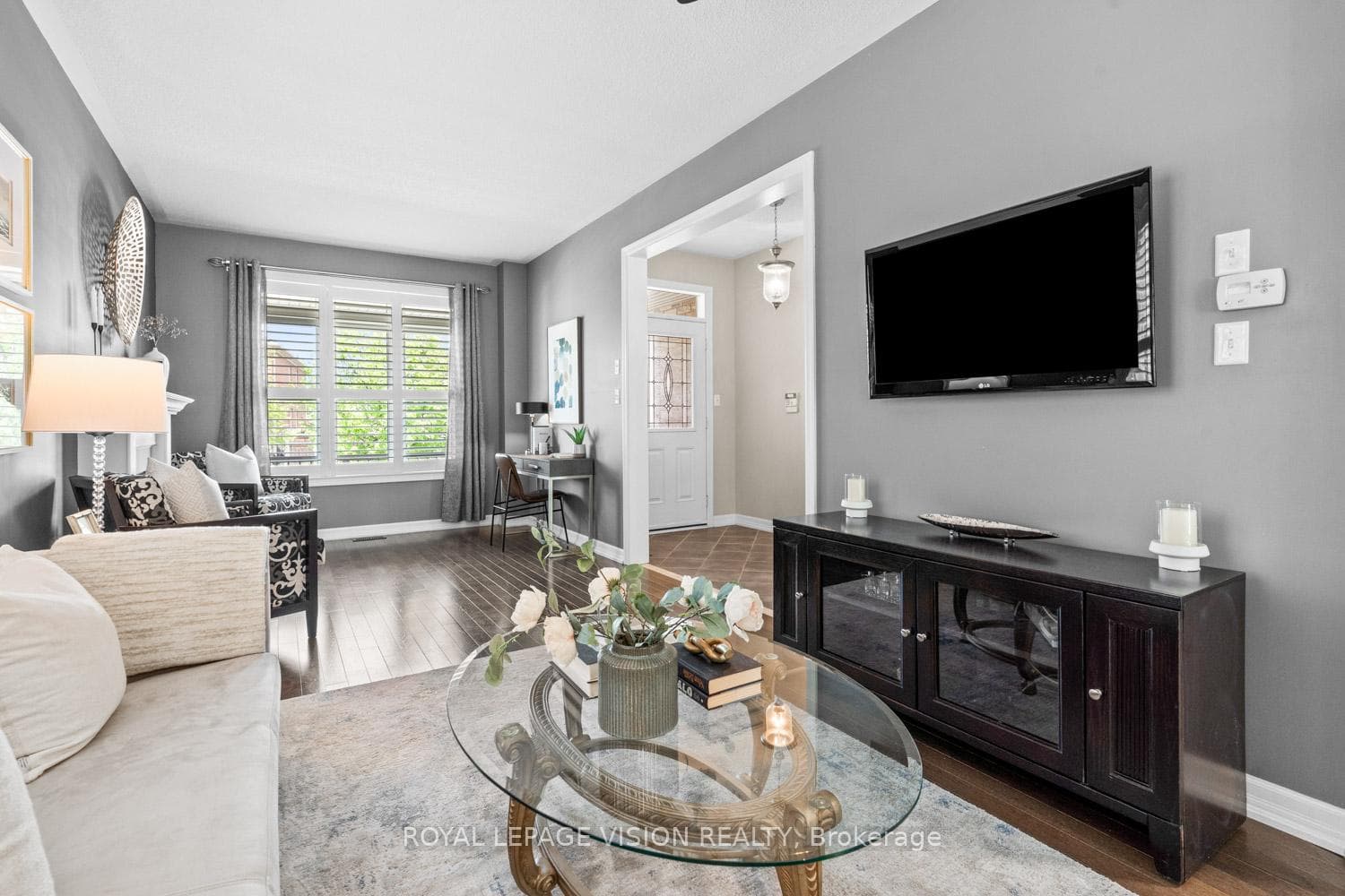27 Ida Jane Grove photo 11