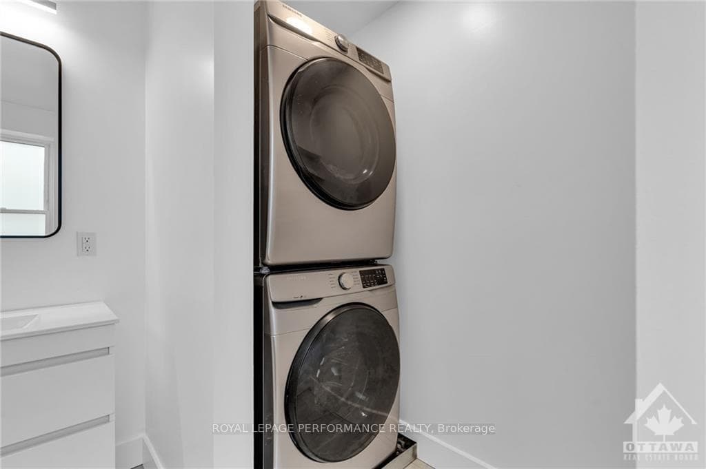 52 STIRLING Avenue photo 20