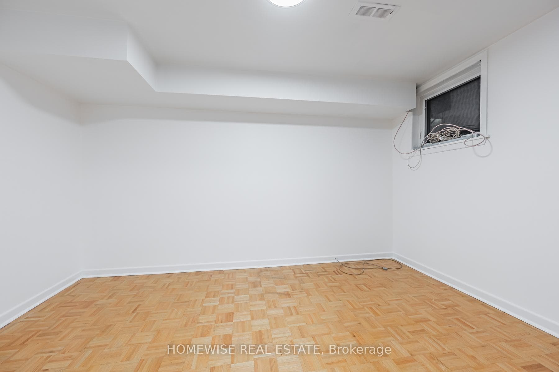 10 Cedar Springs Grove photo 32