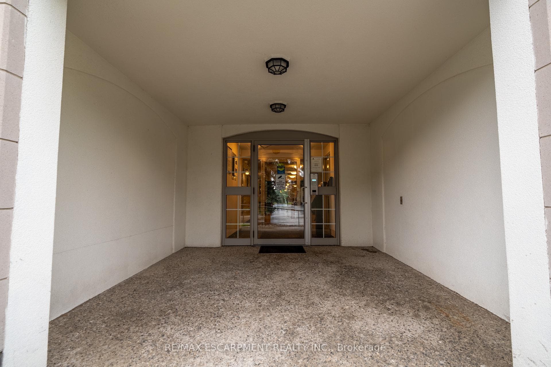 970 Golf Links Road Unit 306 photo 35