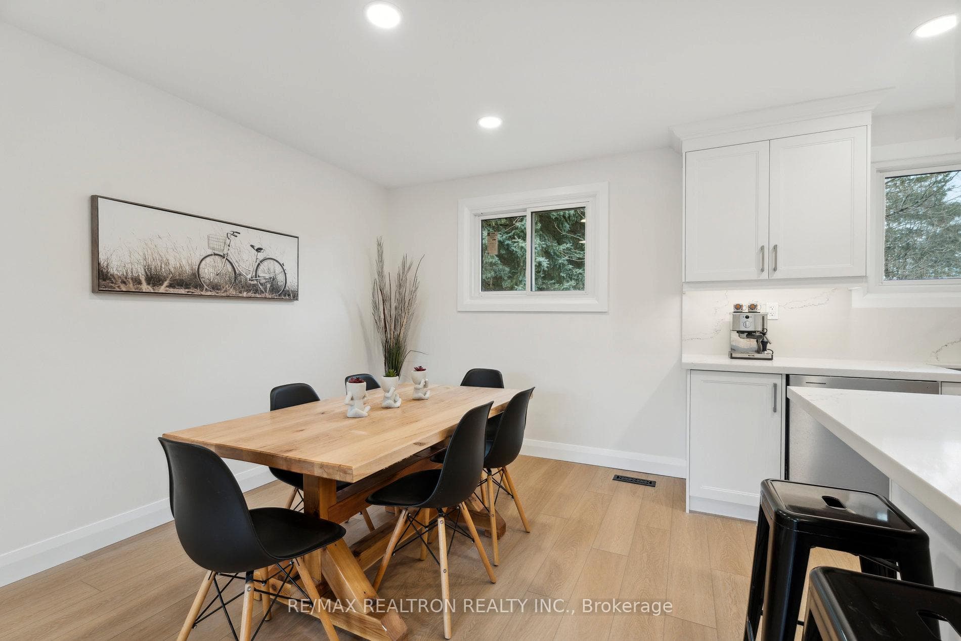 117 Walton Drive photo 8
