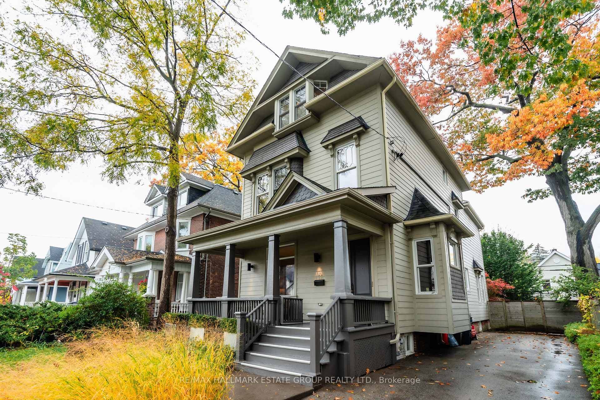 126 Lee Avenue photo 1