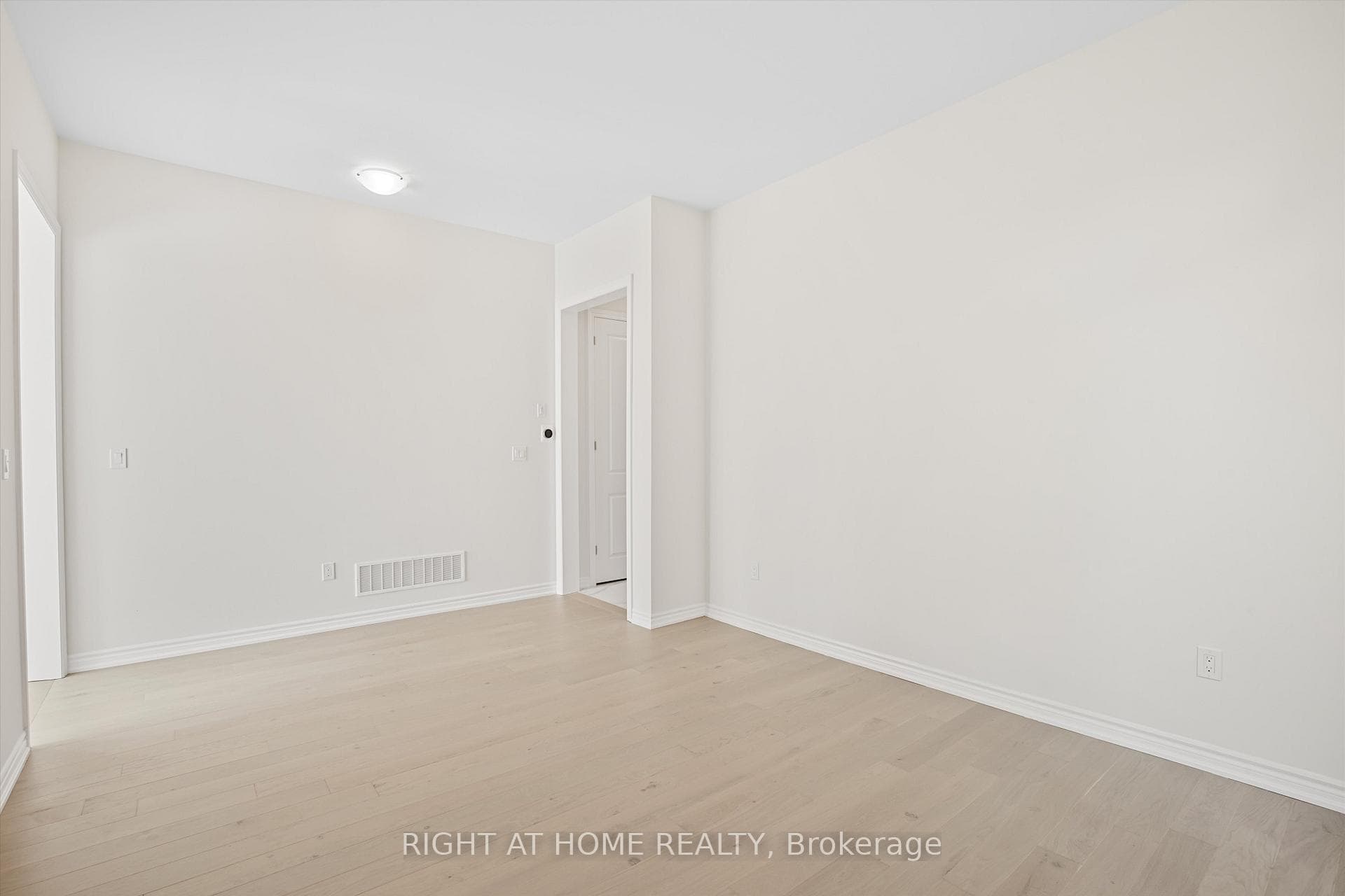 20 Mears Road photo 8