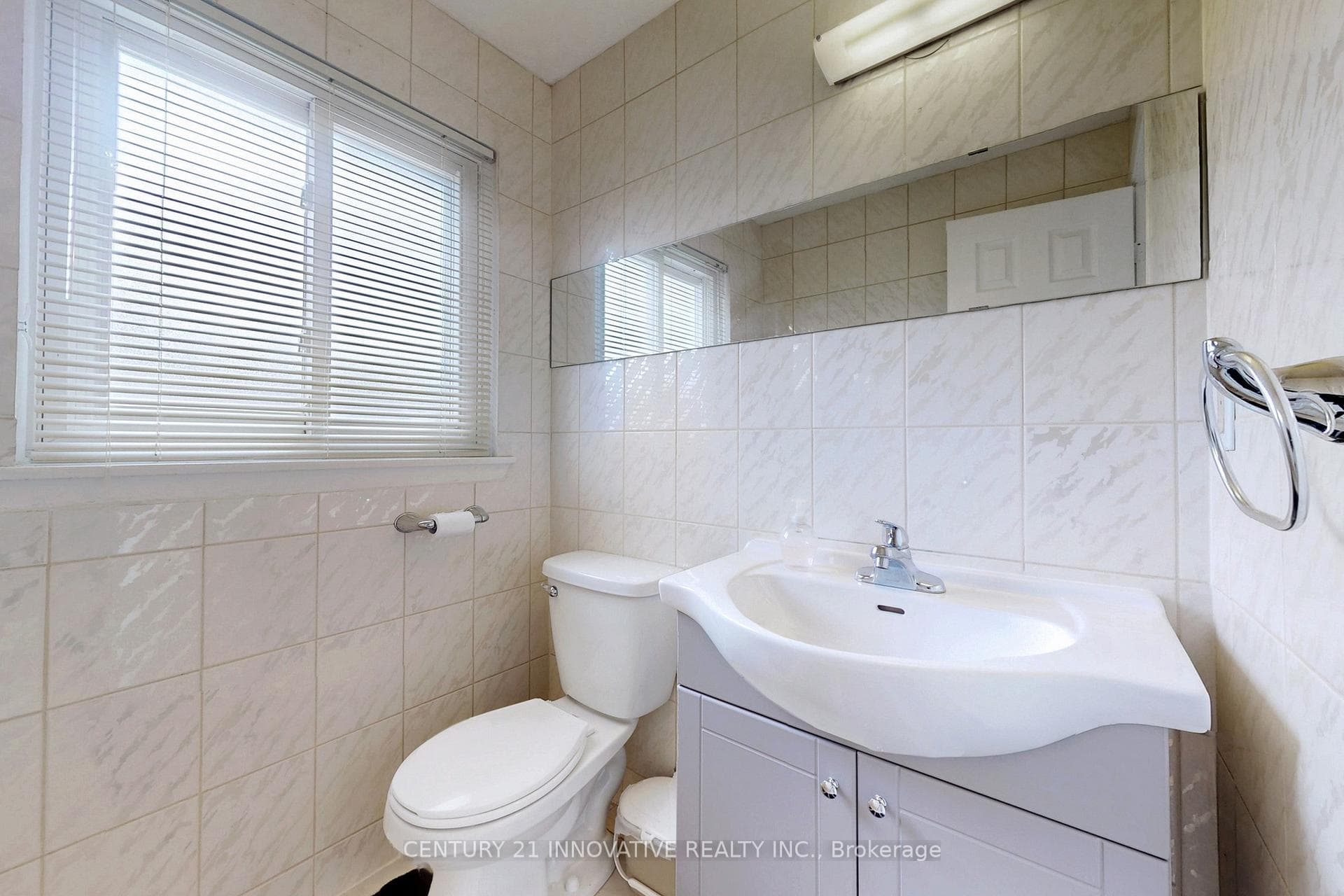 17 Boundy Crescent photo 10