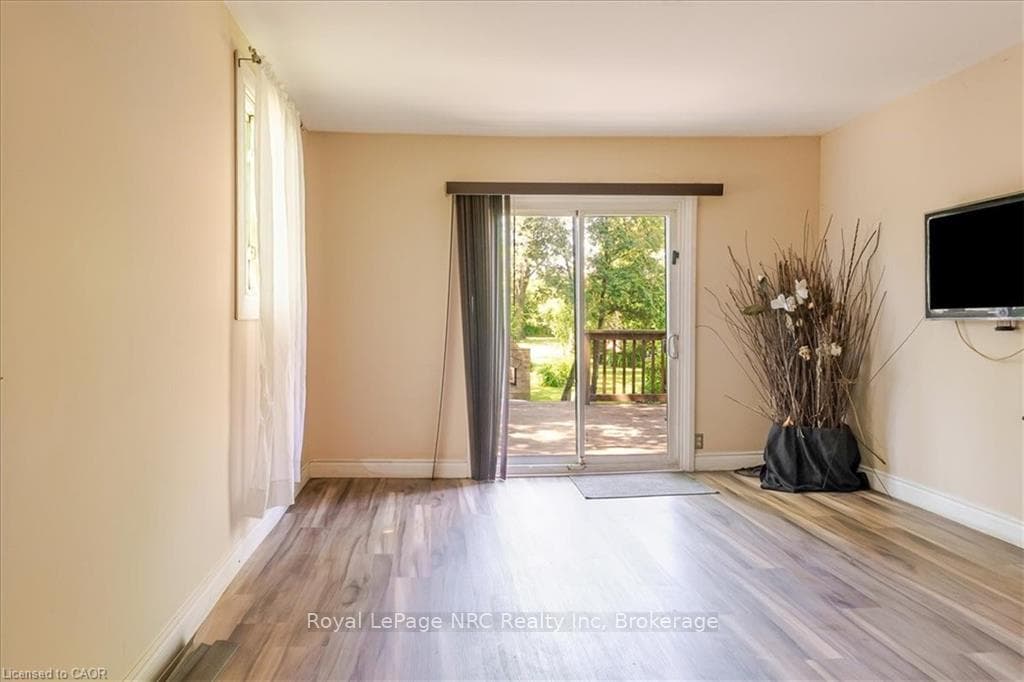382 Beach Boulevard photo 30