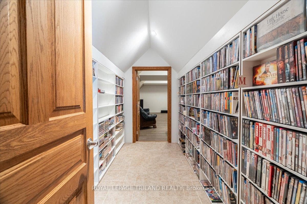 3115 Napperton Drive photo 25