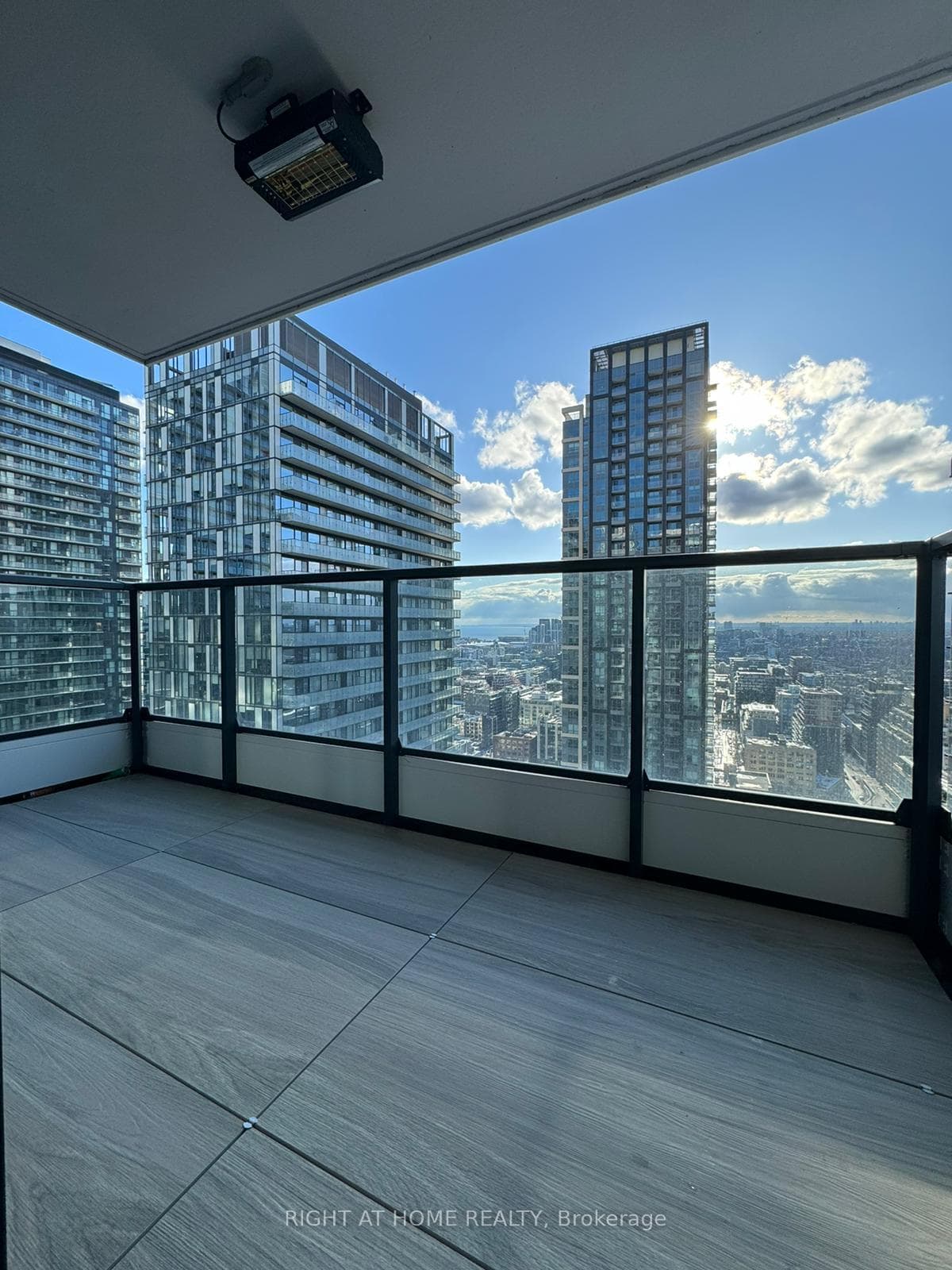 38 widmer Street Unit 4009 photo 6