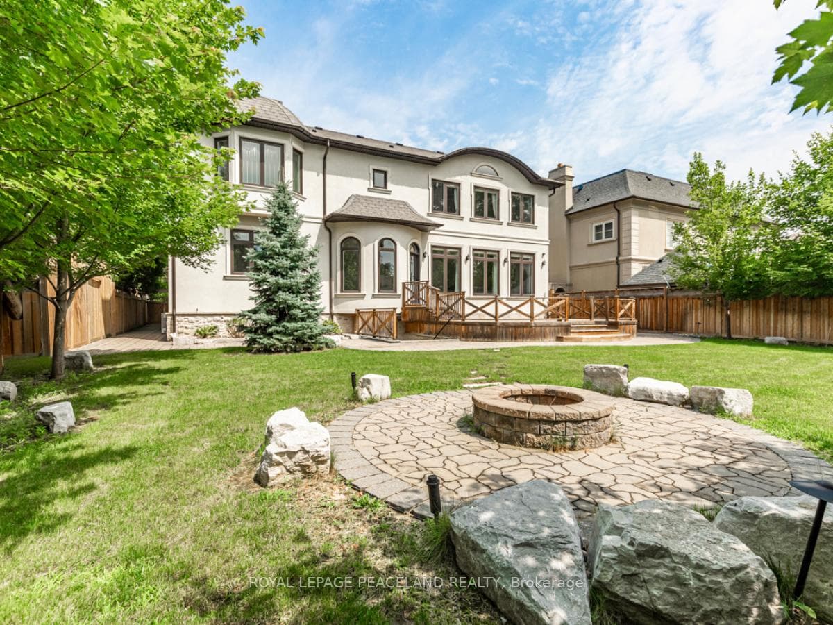 51 Berkindale Drive photo 4