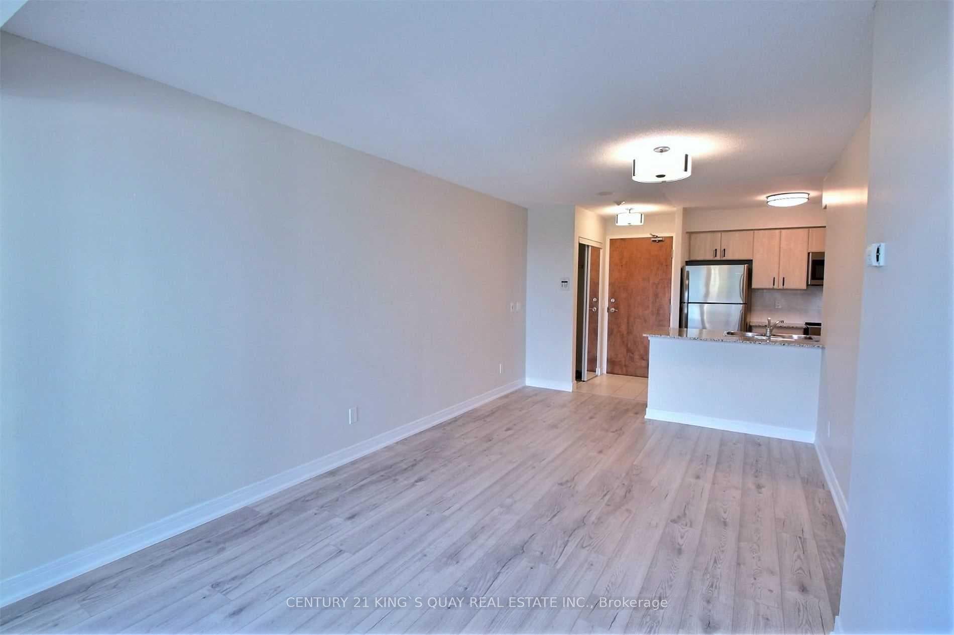31 Bales Avenue Unit 811 photo 4