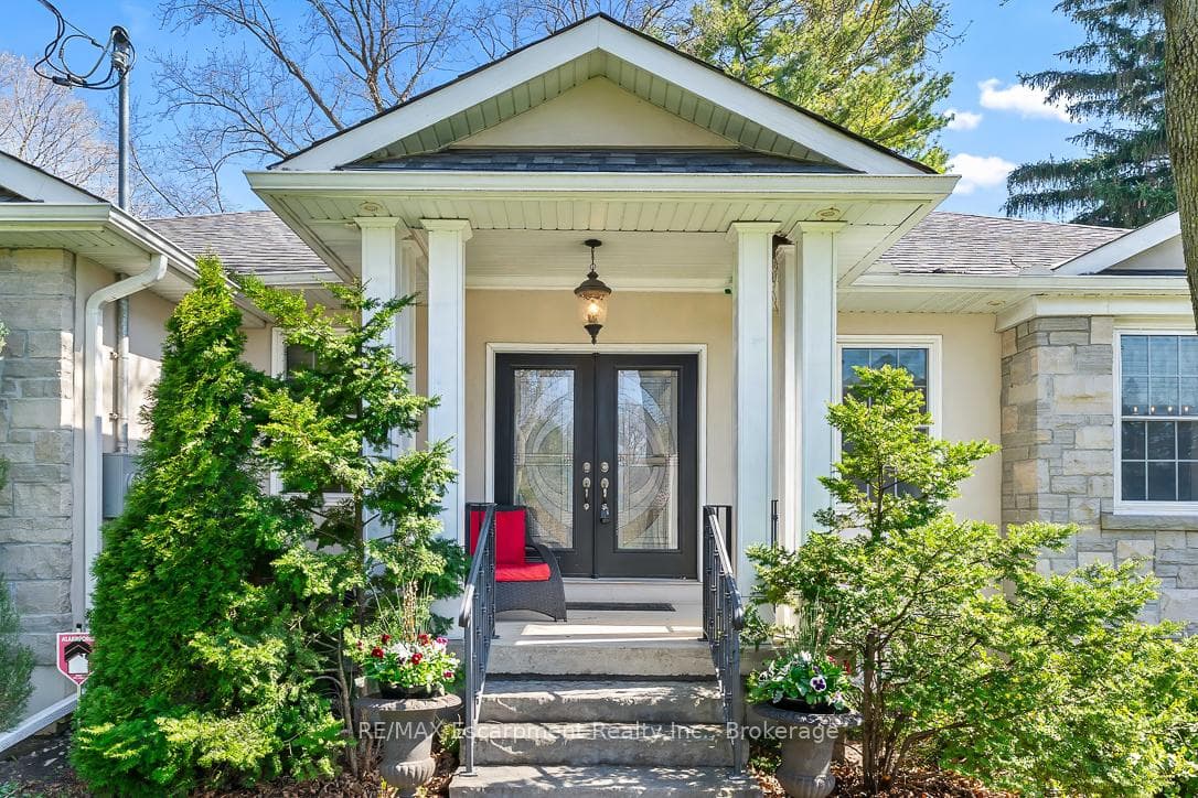 429 Smith Lane photo 3