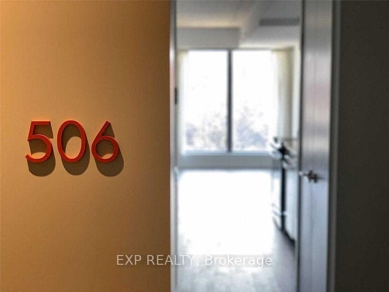 60 Colborne Street Unit 506 photo 1